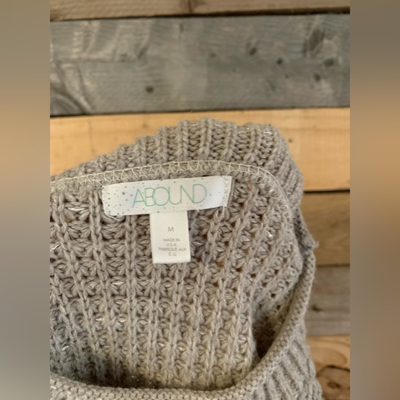 Grey knit crop sweater - Picture 9 of 10